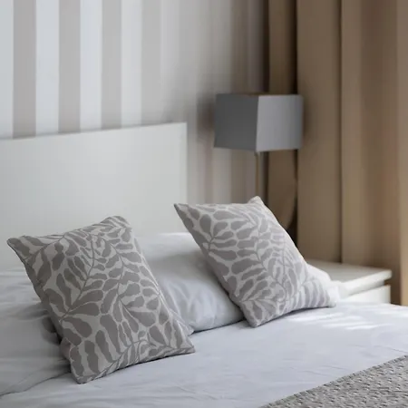 Elegant Near Paley And Medicover-handelsmana 1st Apartment *