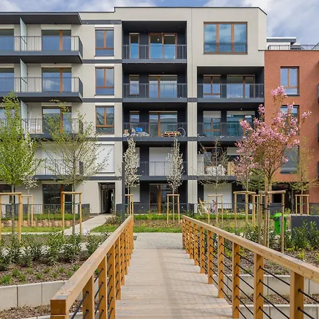 Elegant Near Paley And Medicover-handelsmana 1st Апартаменты *