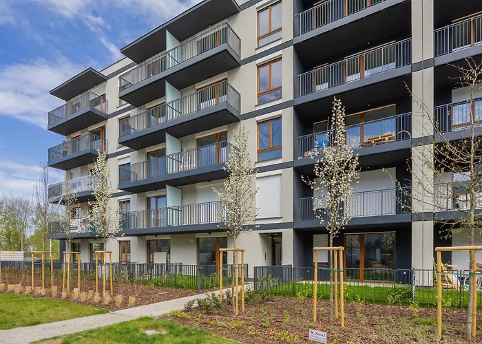 Elegant Near Paley&medicover-handelsmana 1st *